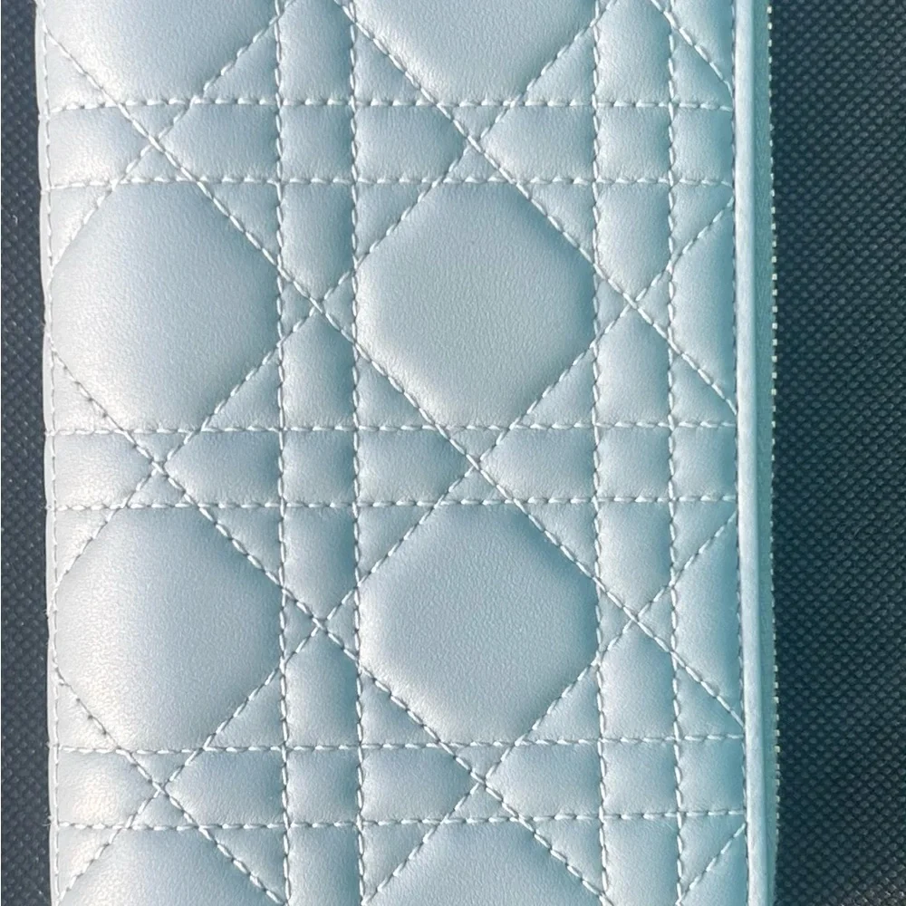 Lady Dior Voyageur Wallet Cloud Blue Cannage Lambskin